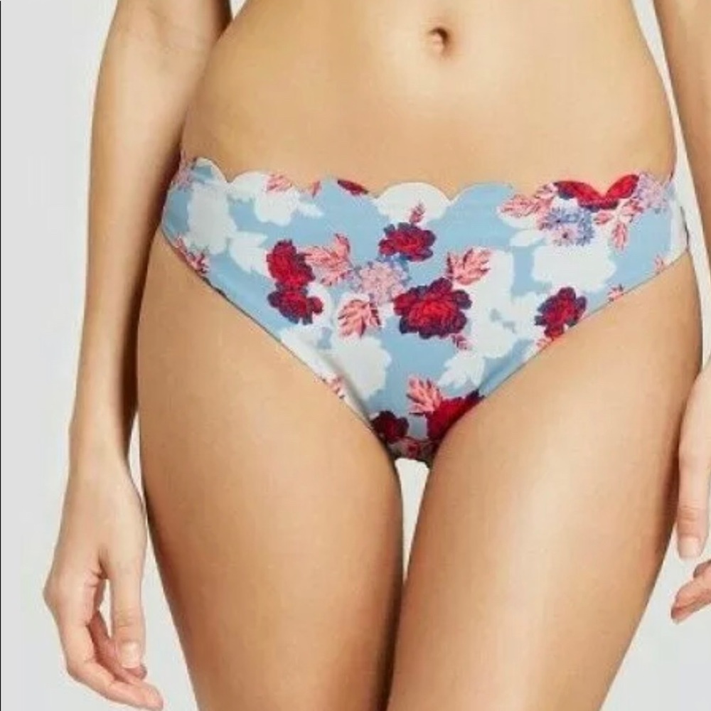 Vanilla Beach Bikini Swim Top Bottoms Set Roses - Picture 9 of 9